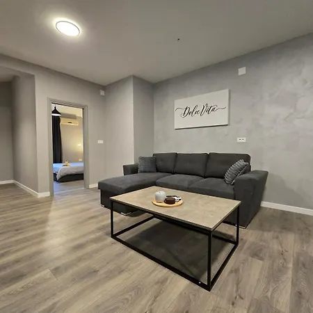 Dolce With Shared Pool Guest house Nova Vas (Porec)